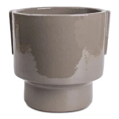 Aries Handles Plant Pot - Charcoal 12 Aries Handles Plant Pot - Charcoal -Hortology Shop Aries Handles Plant Pot Charcoal 19x20cm e564735a e31c 4ad1 bf53 b279c3b80720