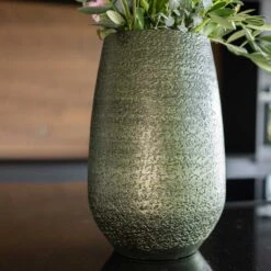 Noor Plant Vase - Velvet Green -Hortology Shop Noor Plant Vase Velvet Green 1